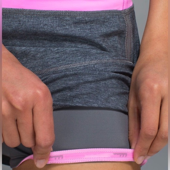 Lululemon Pace Rival Skirt II Stretch
Heathered Grey Deep Coal Vintage P… - Picture 4 of 15